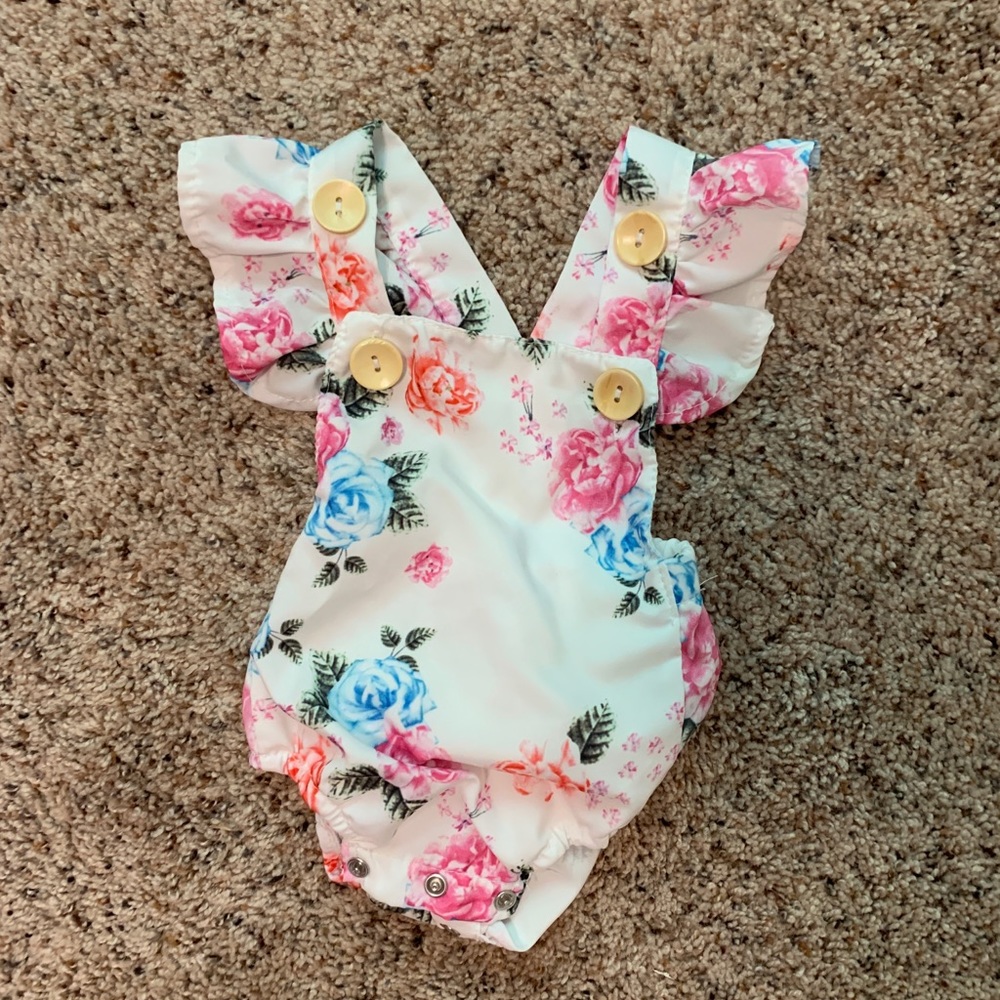 Floral White Buttoned Romper